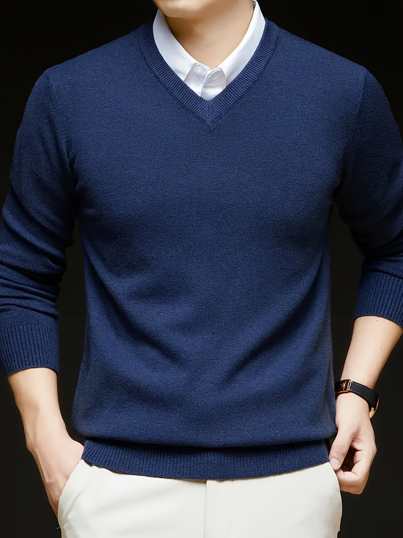 Pull Matière Stretch Col V Pour Homme
